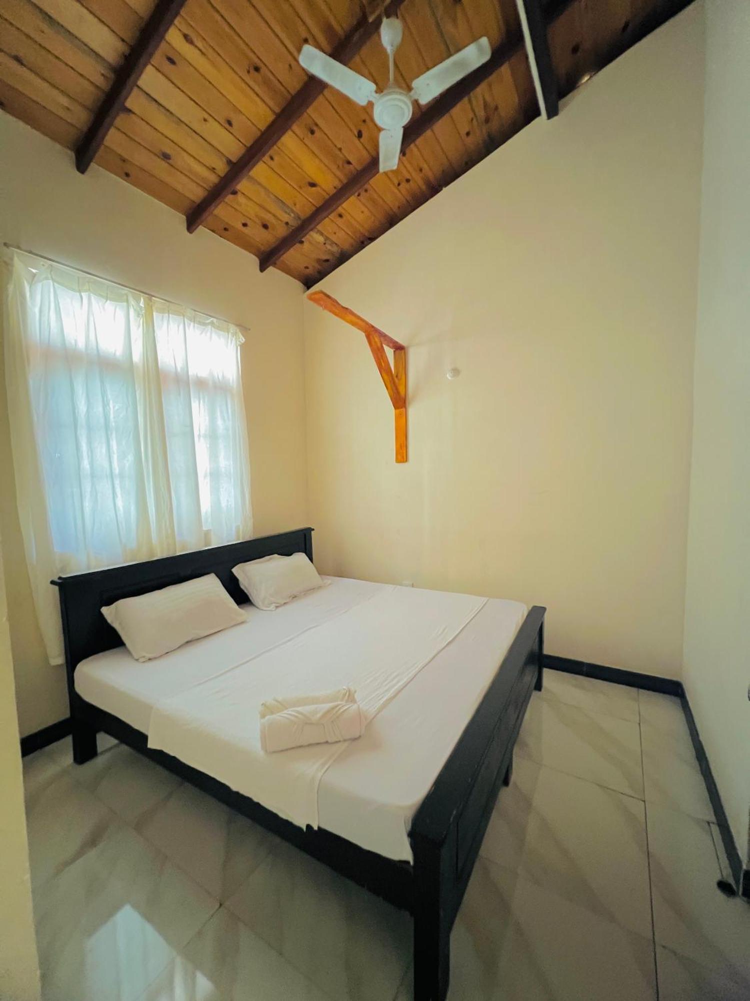 Malwaththa Mount Villa Kandy Exterior photo