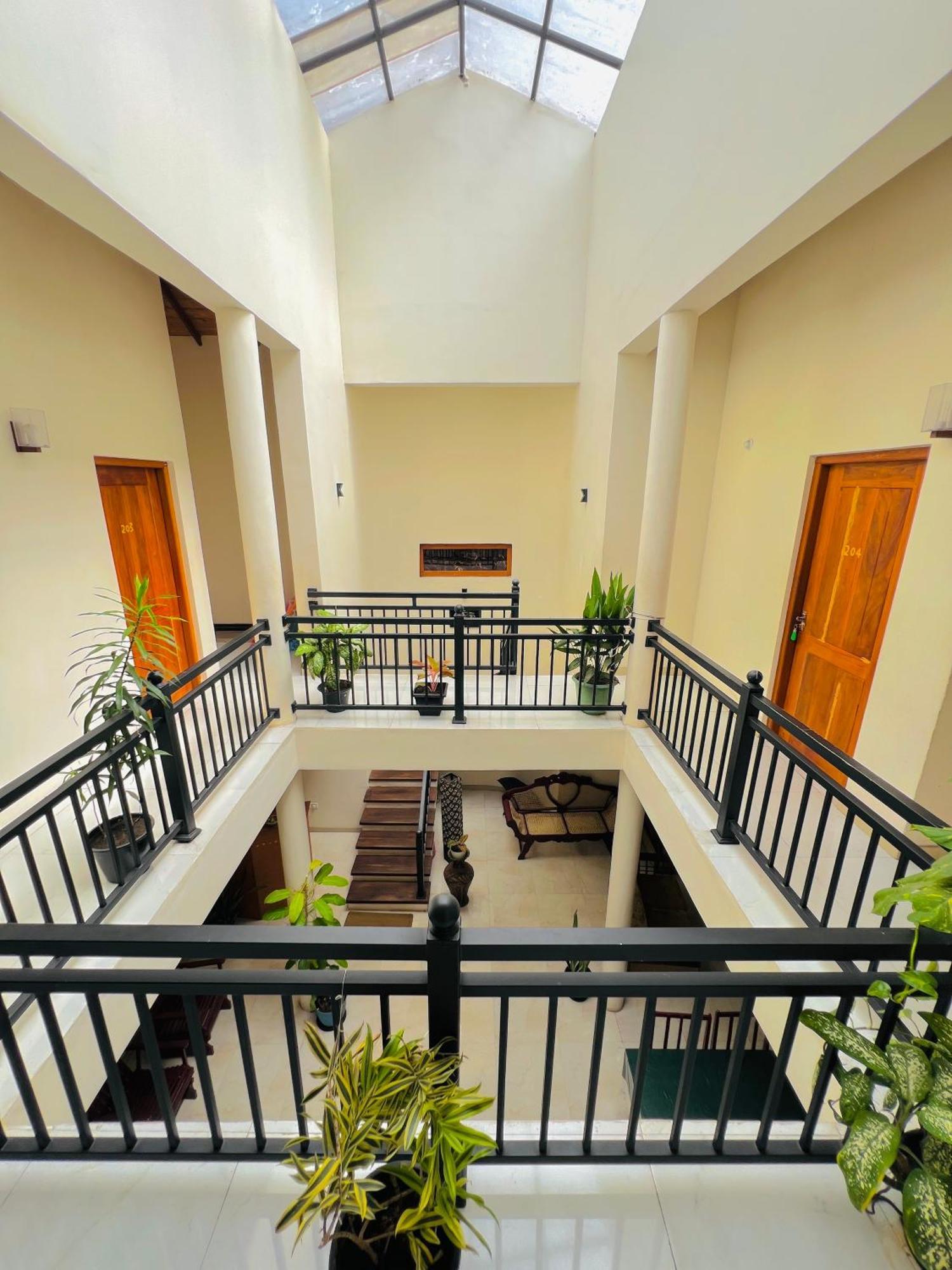 Malwaththa Mount Villa Kandy Exterior photo